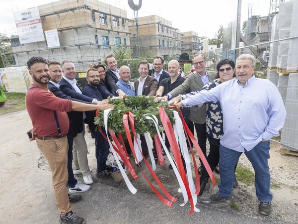 ANIMA und Barings feiern Richtfest im Osnabrücker Landwehrviertel